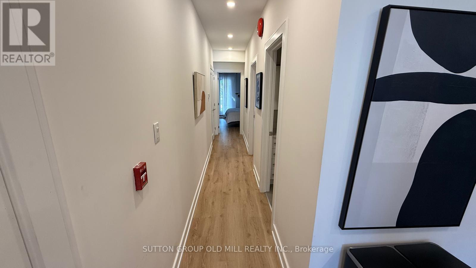 2nd Floor - 3293 Dundas Street W, Toronto, Ontario  M6P 2A5 - Photo 11 - W13715692