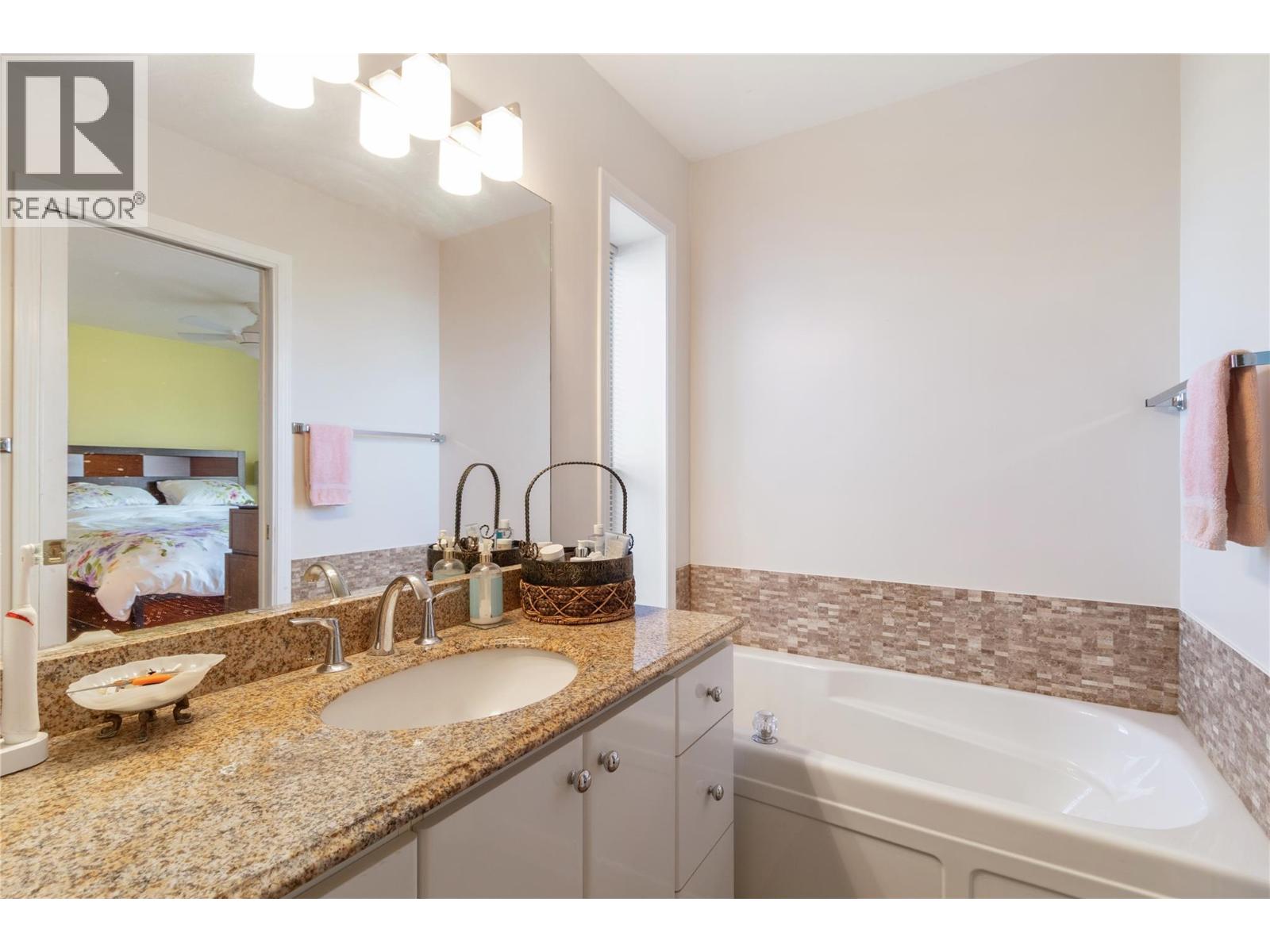 2613 Copper Ridge Drive, West Kelowna, British Columbia  V4T 2M8 - Photo 32 - 10398572
