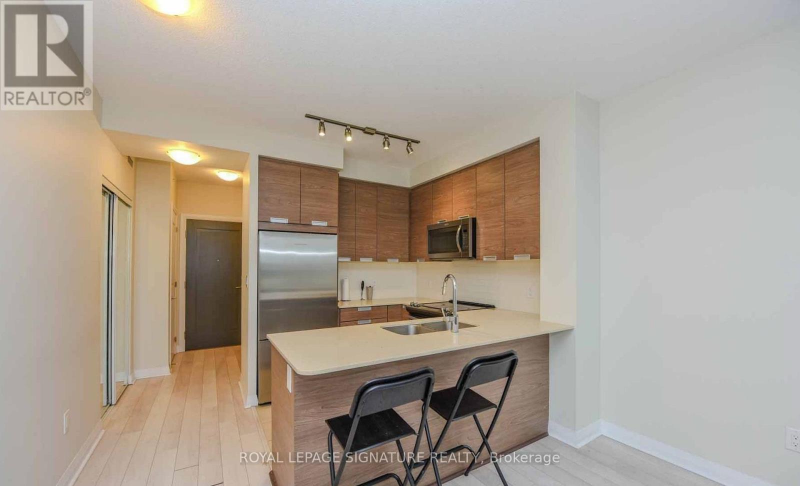 2003 - 5025 Four Springs Avenue, Mississauga, Ontario  L5R 0G5 - Photo 4 - W13715054