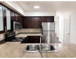 107 13958 108 AVE, Surrey, British Columbia