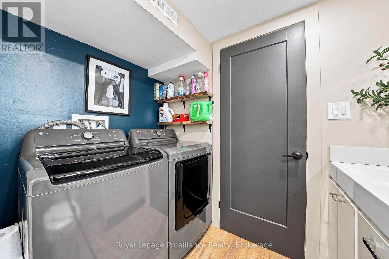 161 University Avenue, Belleville, Ontario  K8N 4Y4 - Photo 15 - X13715708