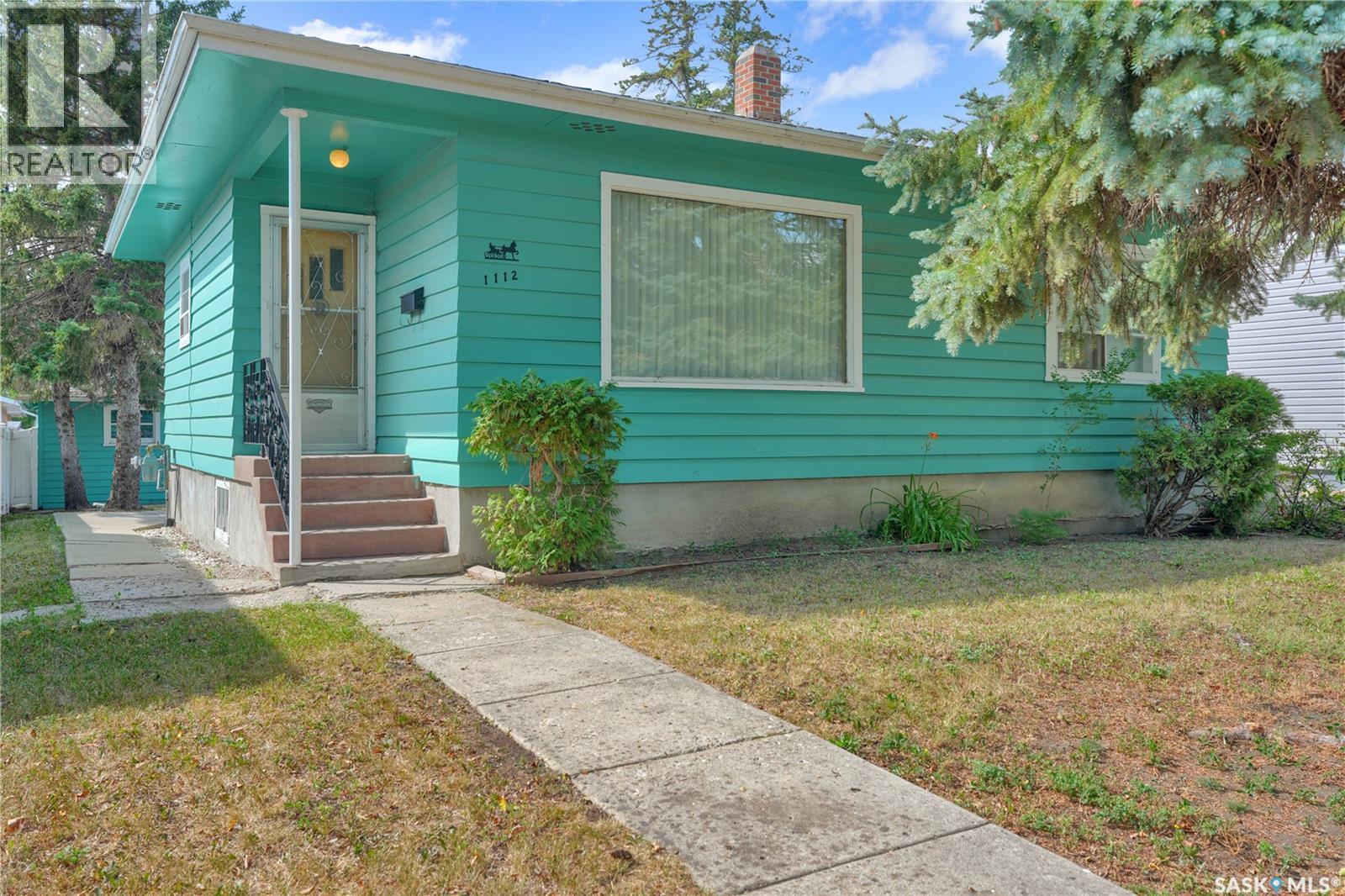 1112 Horace Street, Regina, Saskatchewan  S4T 5L4 - Photo 1 - SK046694