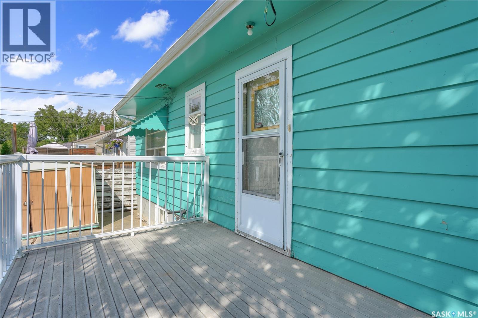 1112 Horace Street, Regina, Saskatchewan  S4T 5L4 - Photo 22 - SK046694