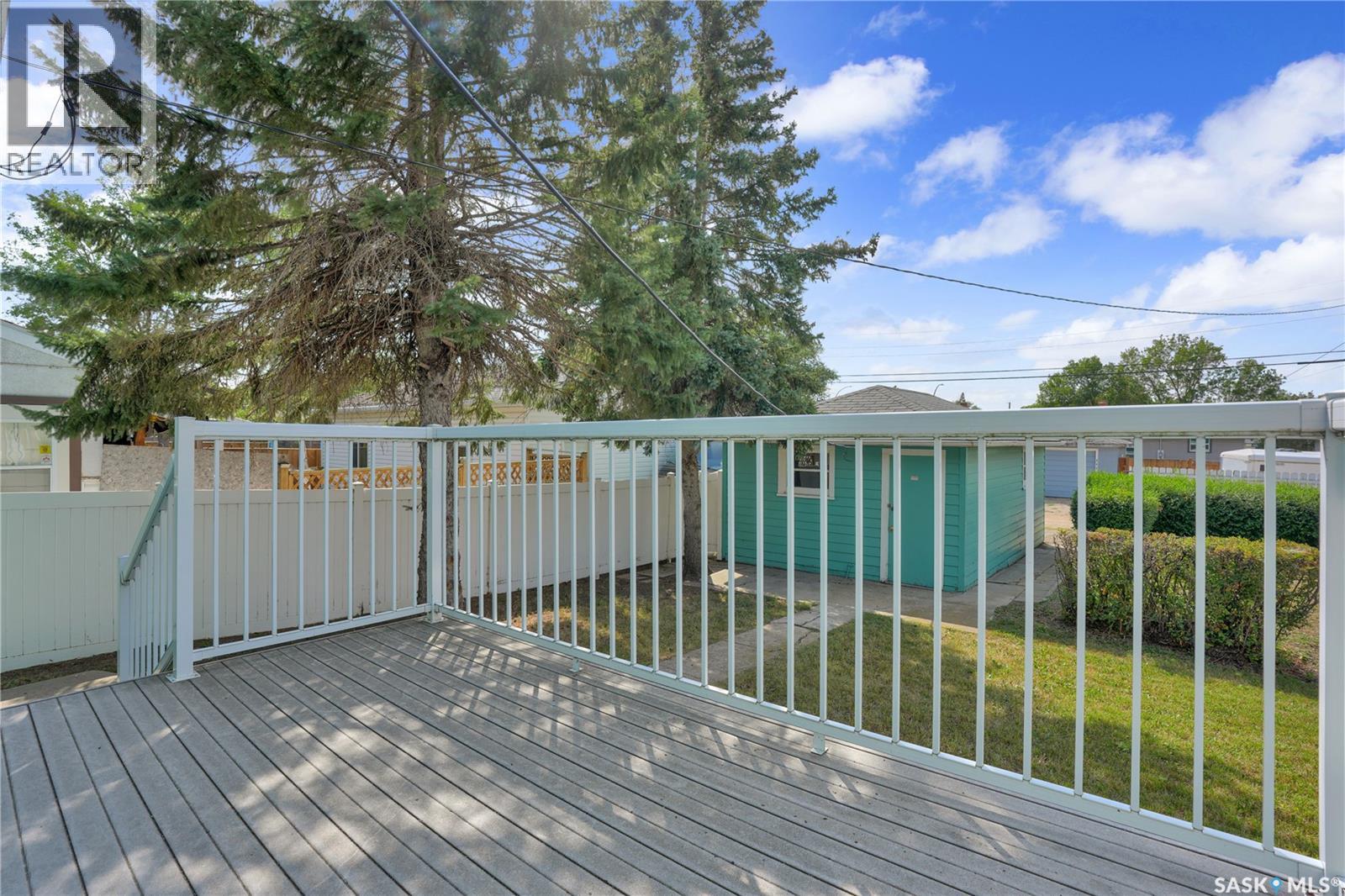 1112 Horace Street, Regina, Saskatchewan  S4T 5L4 - Photo 23 - SK046694