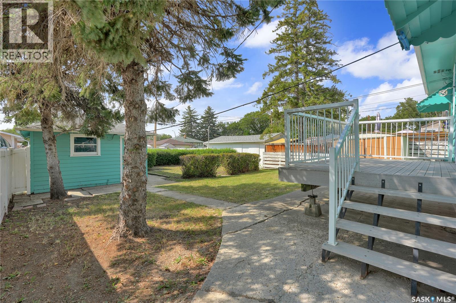 1112 Horace Street, Regina, Saskatchewan  S4T 5L4 - Photo 24 - SK046694