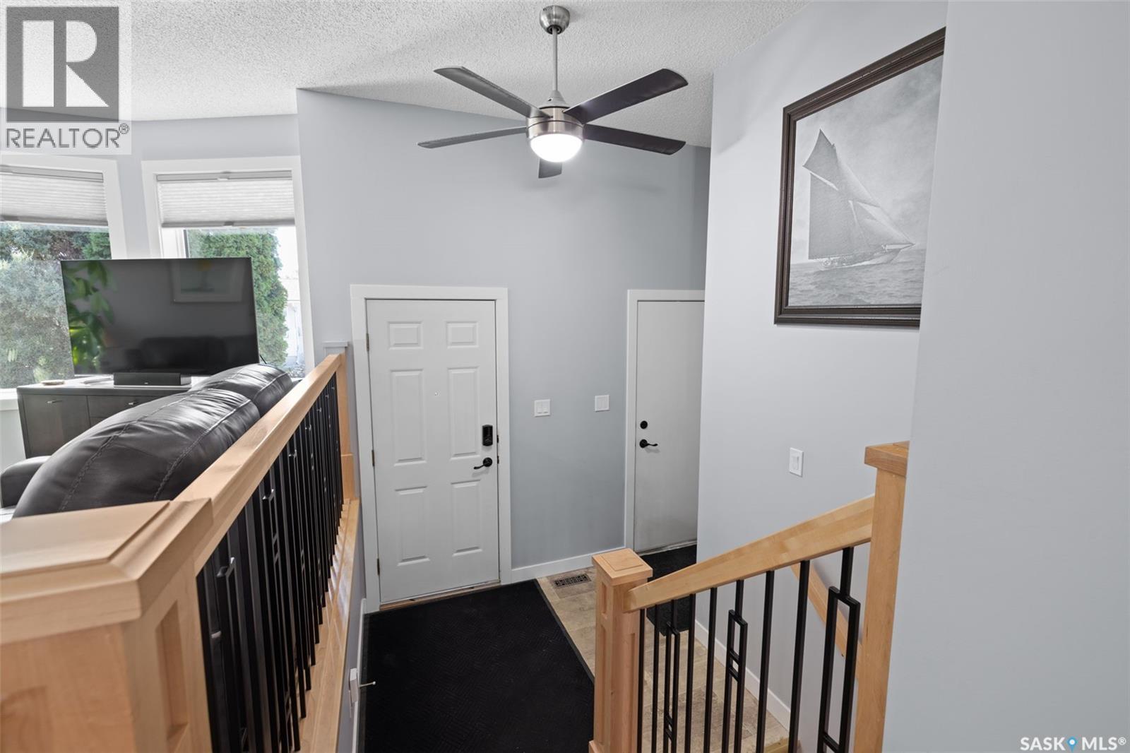 Drive 30 Greensboro Drive, Regina, Saskatchewan  S4S 7G1 - Photo 5 - SK046662