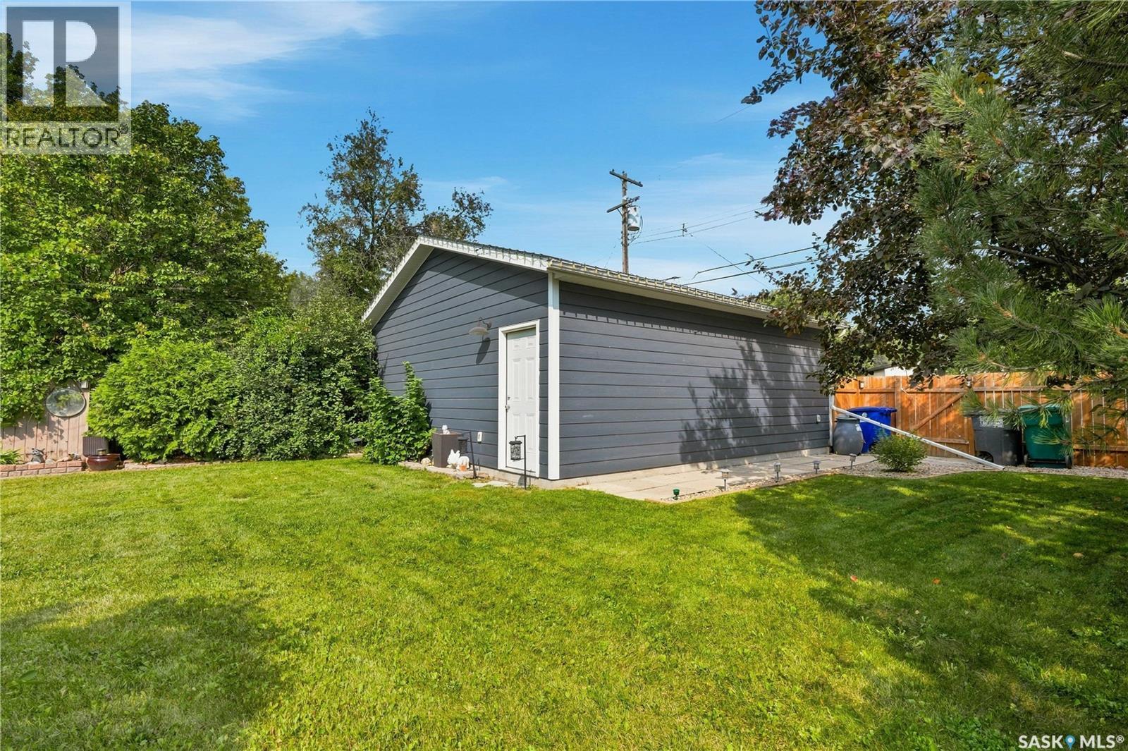 2417 York Avenue, Saskatoon, Saskatchewan  S7J 1J4 - Photo 49 - SK046658