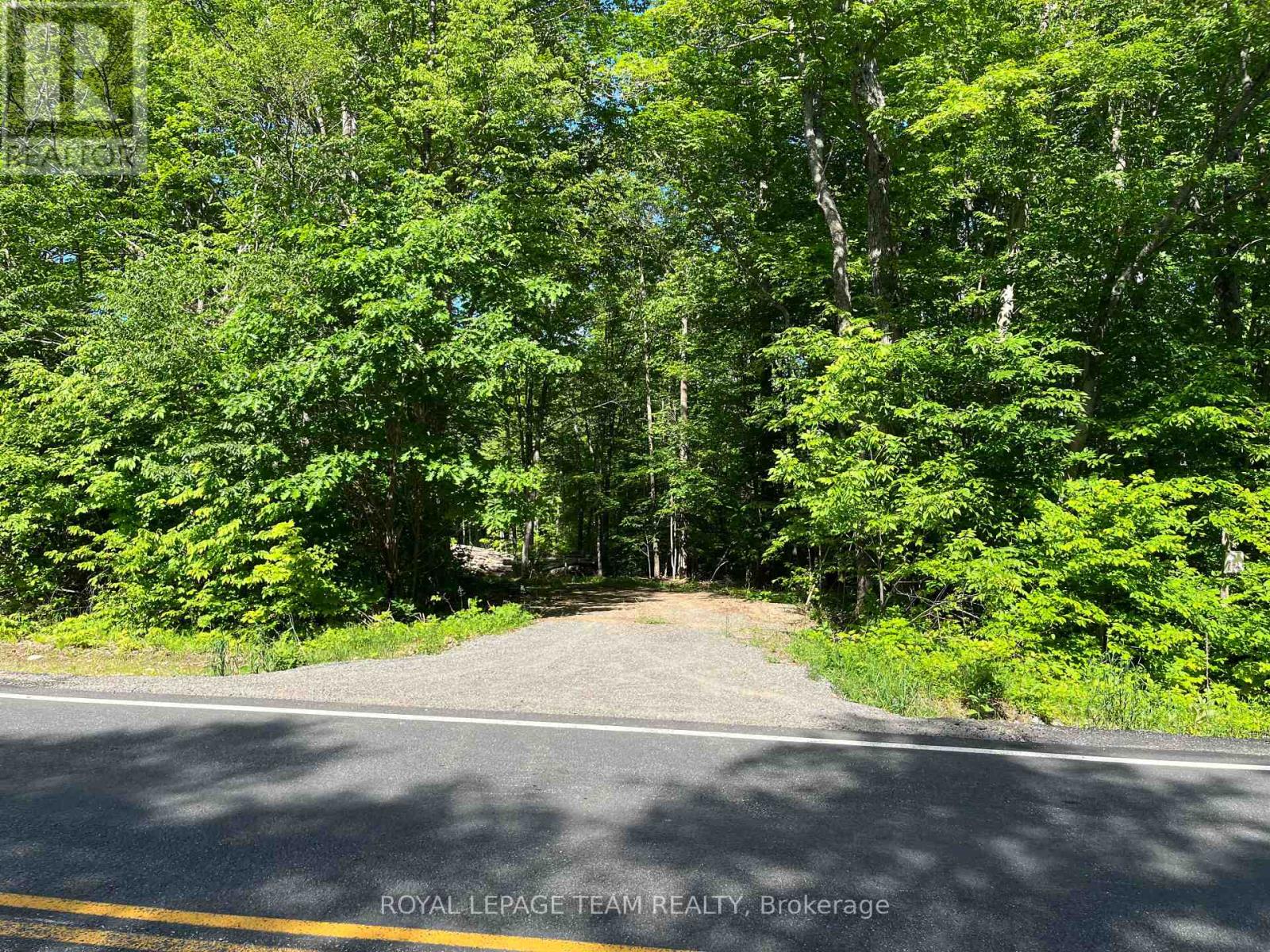 00 Siberia Road, Madawaska Valley, Ontario