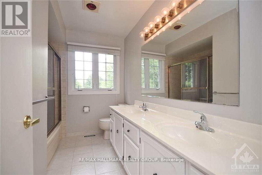 14 Whippoorwill Drive, Ottawa, Ontario  K1J 7J2 - Photo 12 - X13715700
