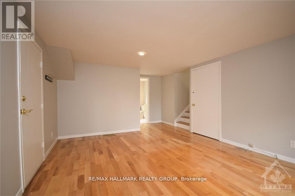 14 Whippoorwill Drive, Ottawa, Ontario  K1J 7J2 - Photo 15 - X13715700
