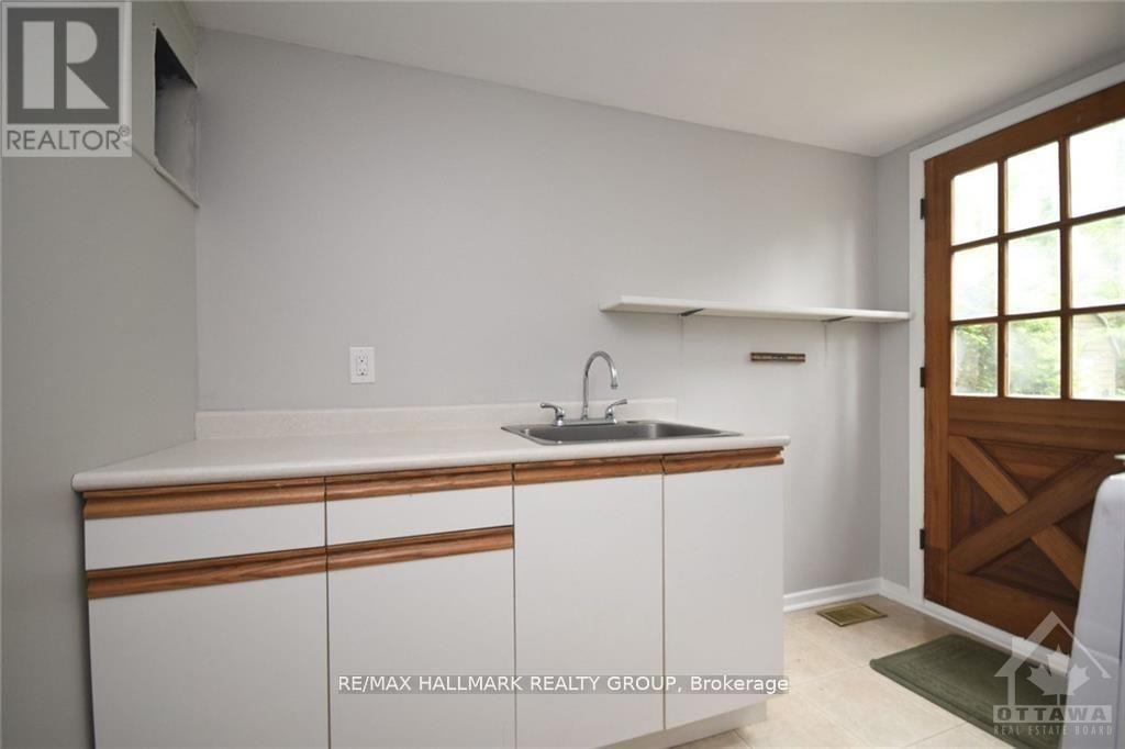 14 Whippoorwill Drive, Ottawa, Ontario  K1J 7J2 - Photo 17 - X13715700