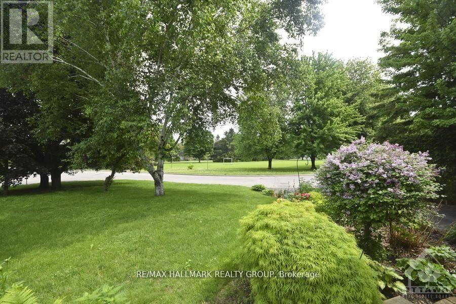 14 Whippoorwill Drive, Ottawa, Ontario  K1J 7J2 - Photo 23 - X13715700