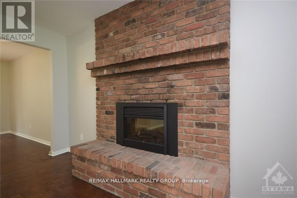 14 Whippoorwill Drive, Ottawa, Ontario  K1J 7J2 - Photo 4 - X13715700