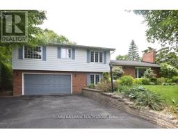 14 WHIPPOORWILL DRIVE, Ottawa, Ontario