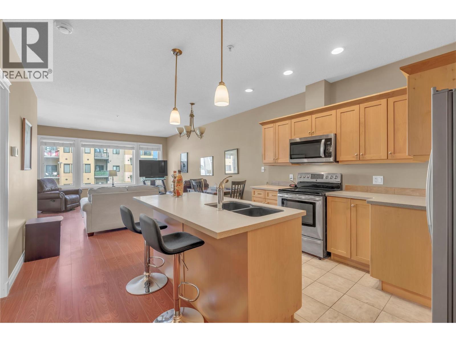 3313 Wilson Street Unit# 310, Penticton, British Columbia  V2A 8J3 - Photo 6 - 10398738