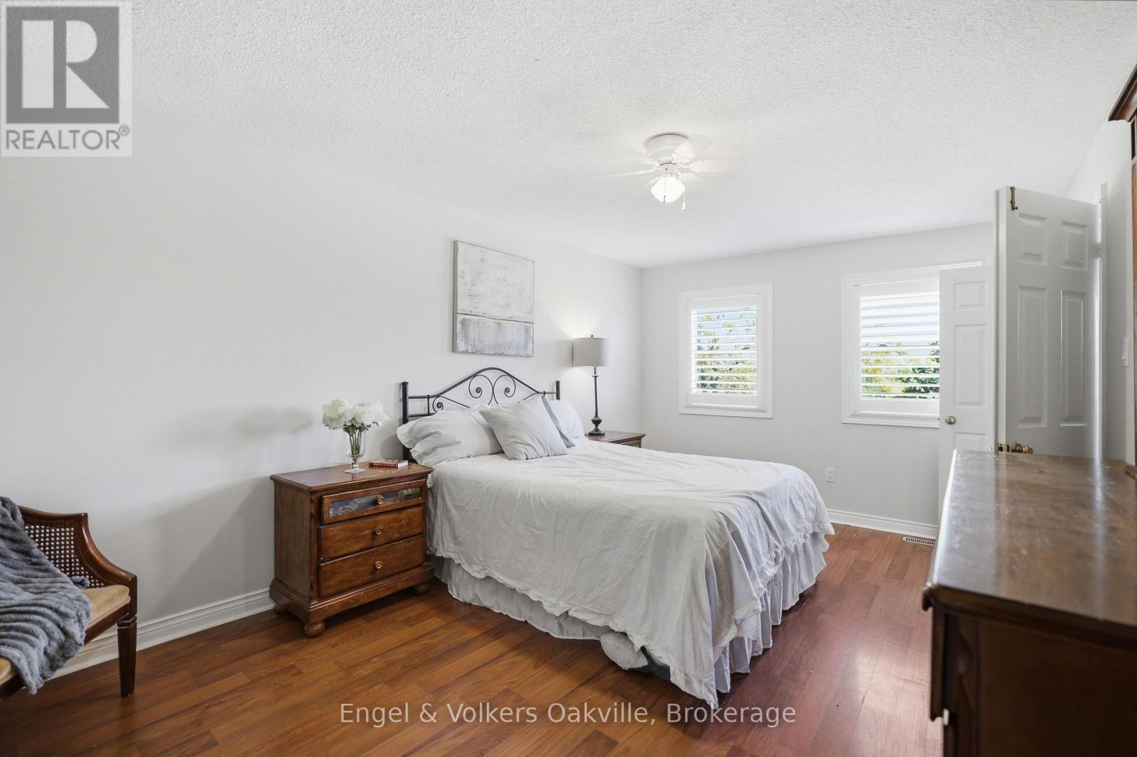 1245 Creekside Drive, Oakville, Ontario L6H 4Y8 - Photo 20 - W13715732