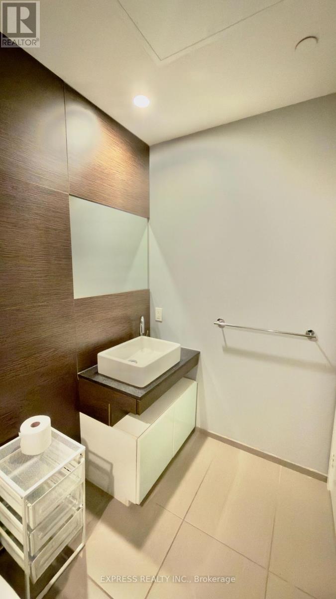2006 - 75 St. Nicholas Street, Toronto, Ontario  M4Y 0A5 - Photo 12 - C13715710