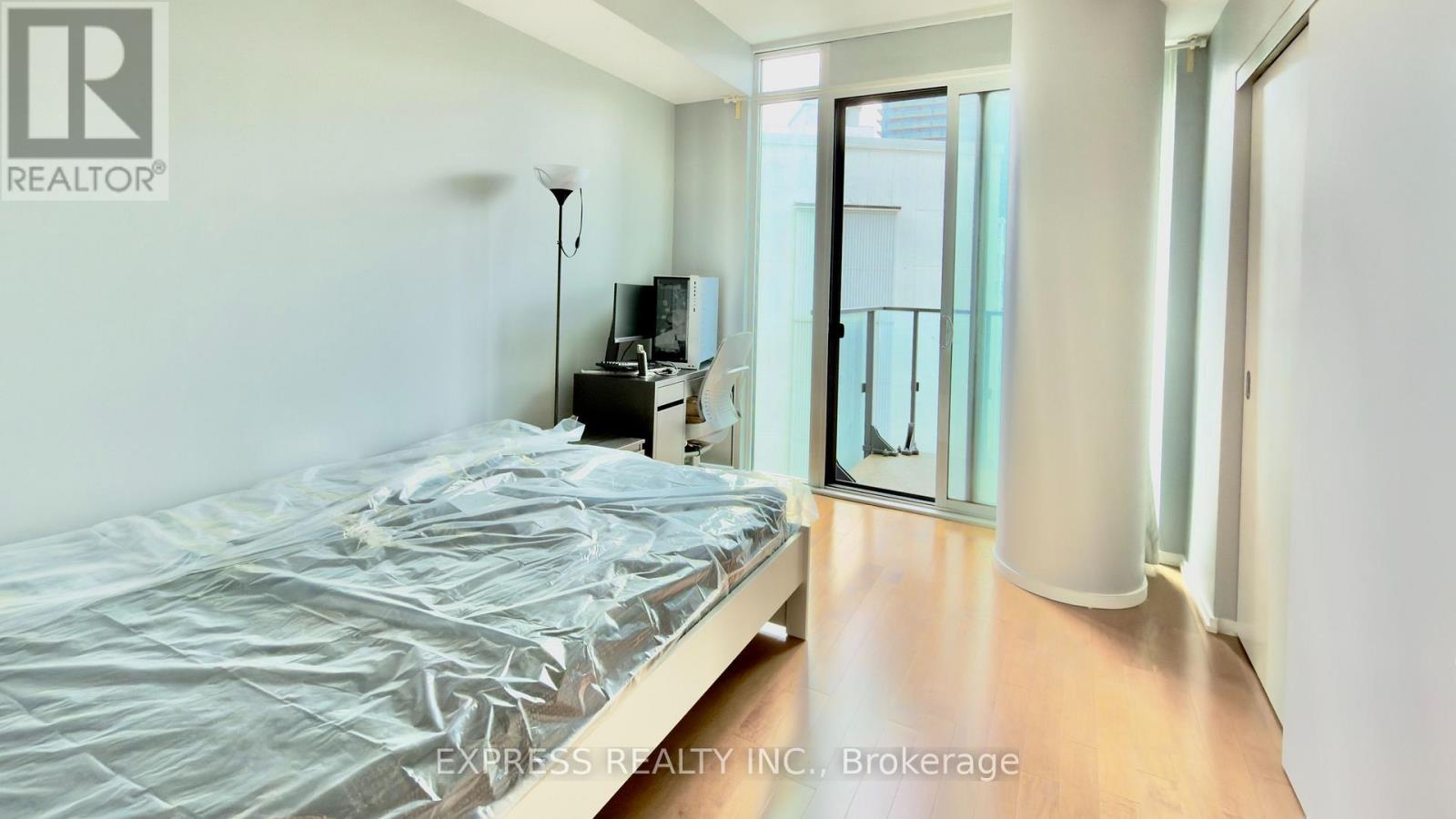 2006 - 75 St. Nicholas Street, Toronto, Ontario  M4Y 0A5 - Photo 14 - C13715710