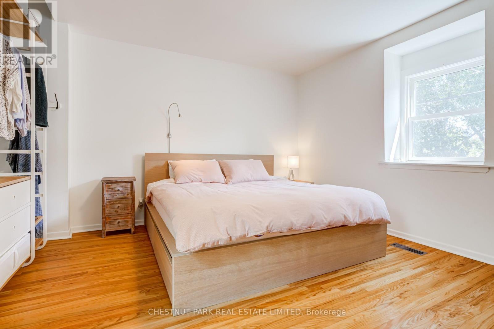 10 Sackville Place, Toronto, Ontario  M4X 1A4 - Photo 14 - C13715728