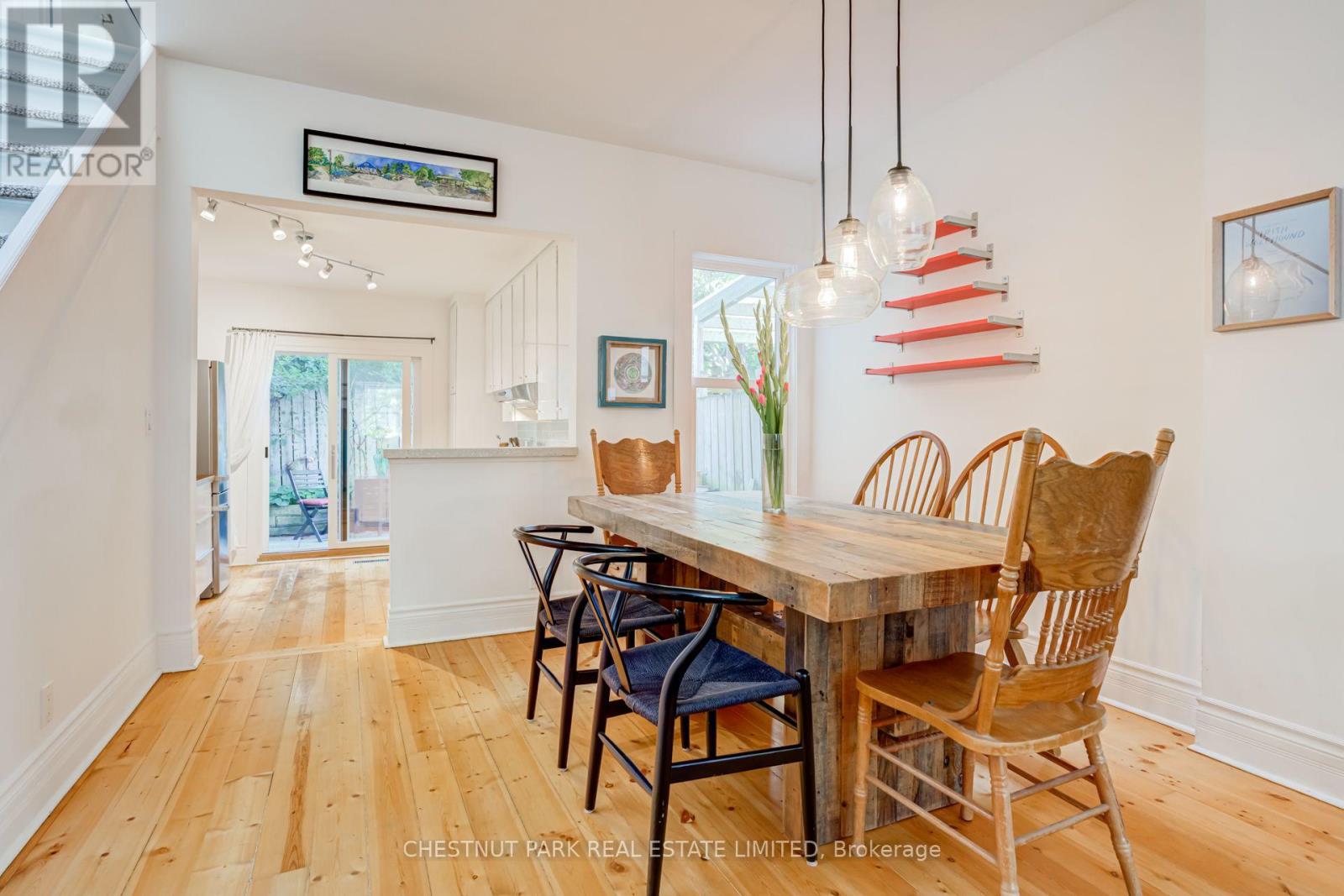 10 Sackville Place, Toronto, Ontario  M4X 1A4 - Photo 7 - C13715728