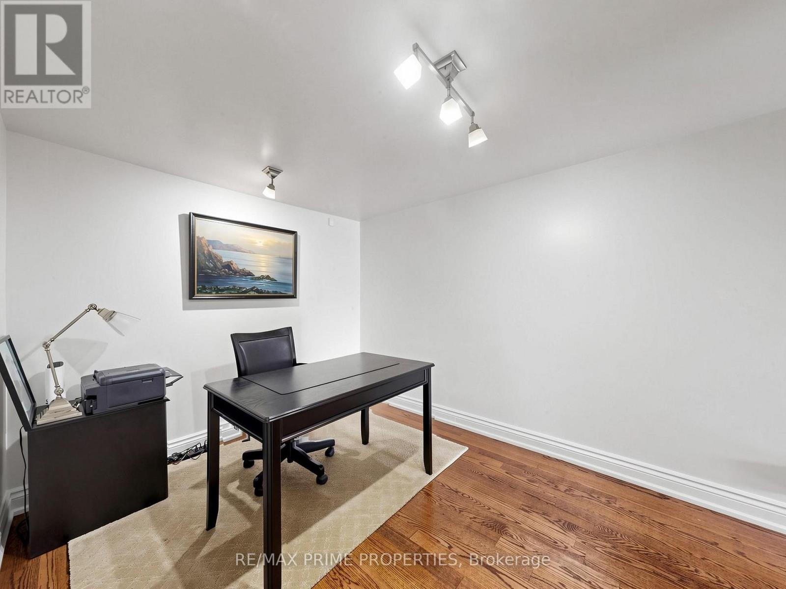 19 Post Horn Grove, Toronto, Ontario  M1S 3N3 - Photo 35 - E13715694