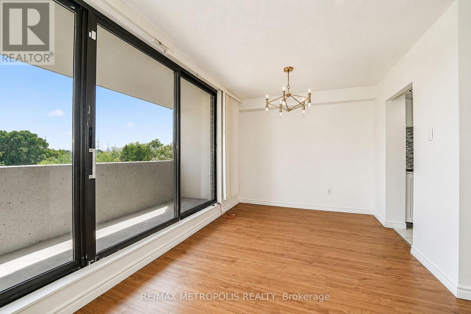 407 - 301 Prudential Drive, Toronto, Ontario  M1P 4V3 - Photo 12 - E13715712