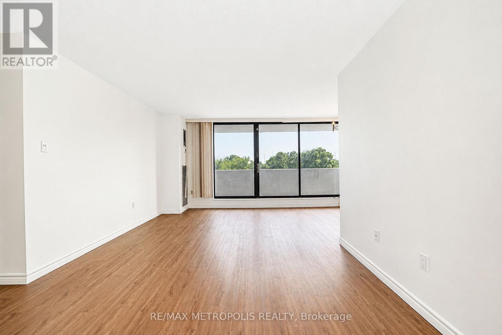 407 - 301 Prudential Drive, Toronto, Ontario  M1P 4V3 - Photo 14 - E13715712