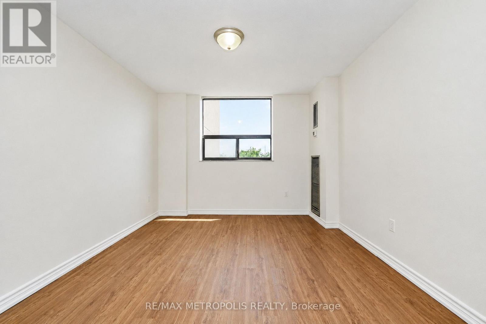 407 - 301 Prudential Drive, Toronto, Ontario  M1P 4V3 - Photo 23 - E13715712