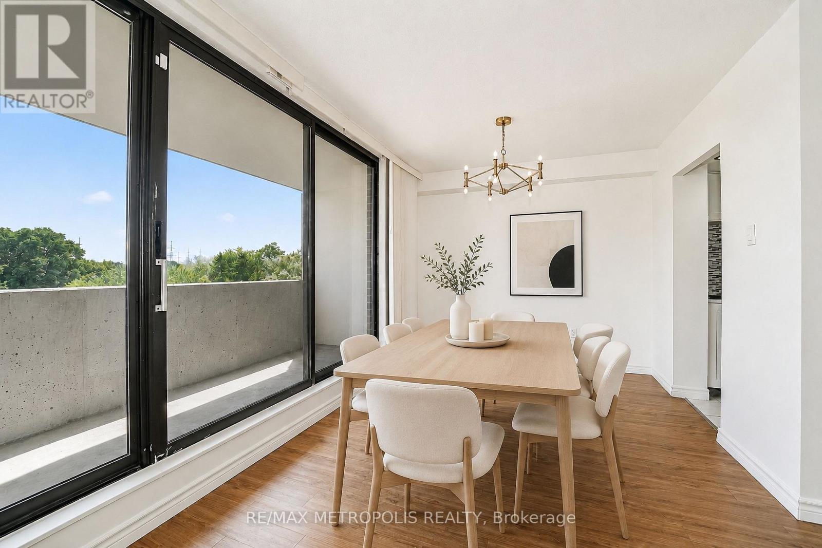 407 - 301 Prudential Drive, Toronto, Ontario  M1P 4V3 - Photo 5 - E13715712