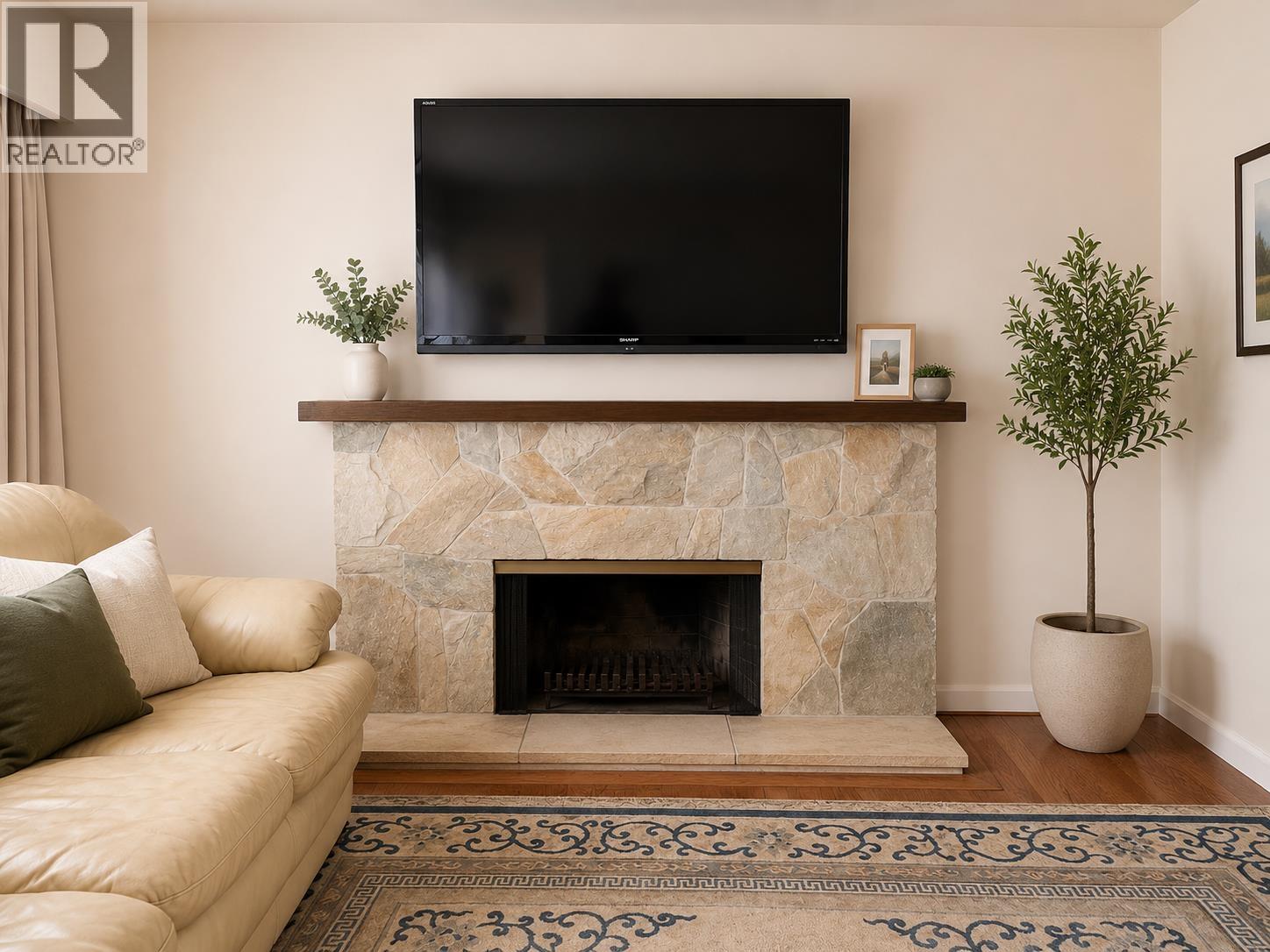 6987 Balmoral Street, Vancouver, British Columbia  V5P 3P8 - Photo 4 - R3159139