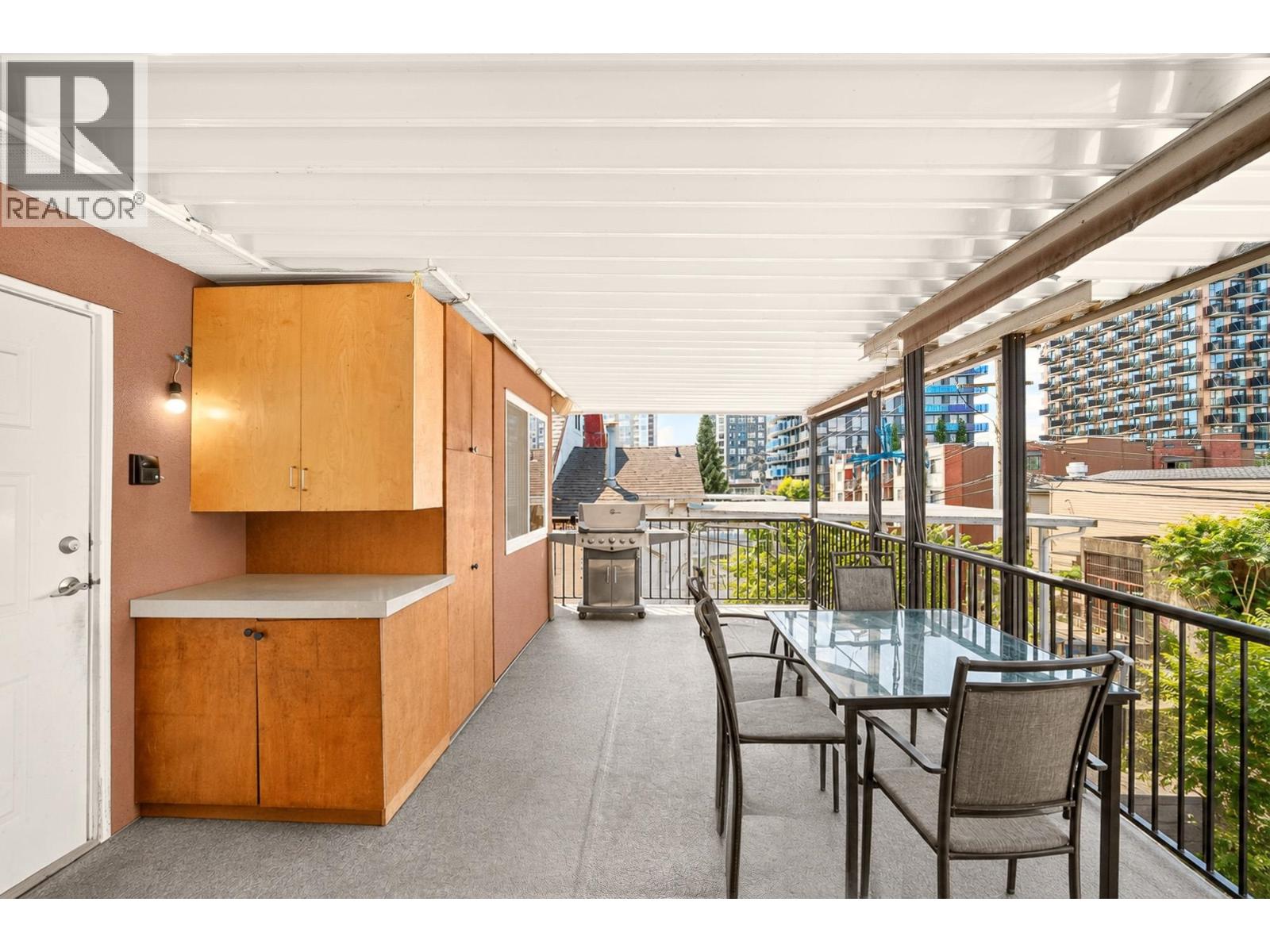 5009 Payne Street, Vancouver, British Columbia  V5R 4J5 - Photo 12 - R3159149