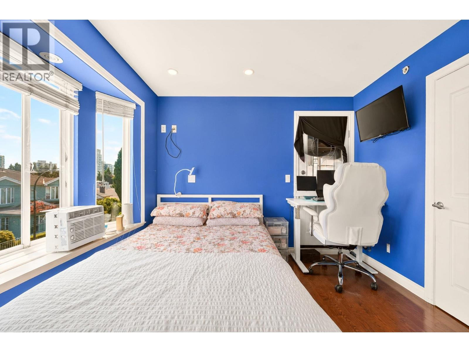 5009 Payne Street, Vancouver, British Columbia  V5R 4J5 - Photo 8 - R3159149