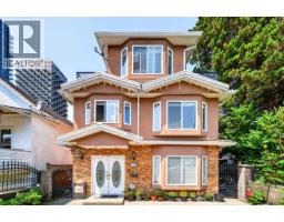 5009 PAYNE STREET, Vancouver, British Columbia