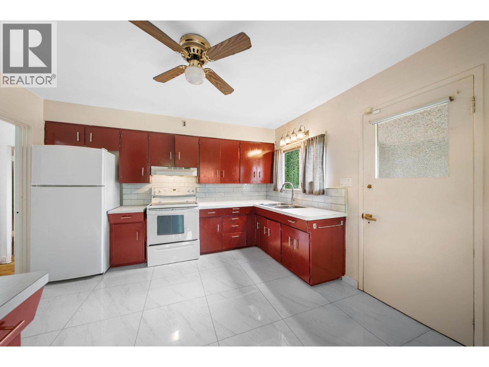 523 Kelly Street, New Westminster, British Columbia  V3L 3V1 - Photo 7 - R3159161