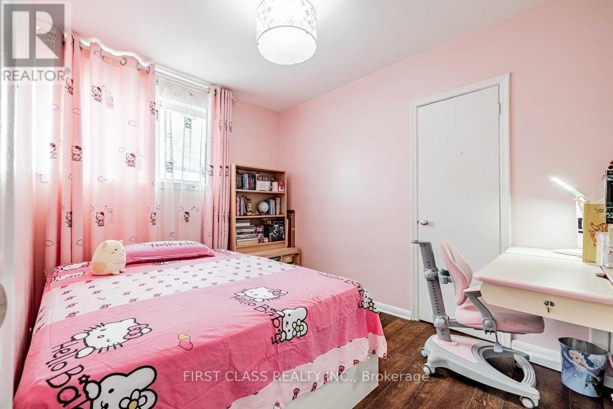 Main Fl - 260 Taylor Mills Drive N, Richmond Hill, Ontario  L4C 2T7 - Photo 12 - N13715716