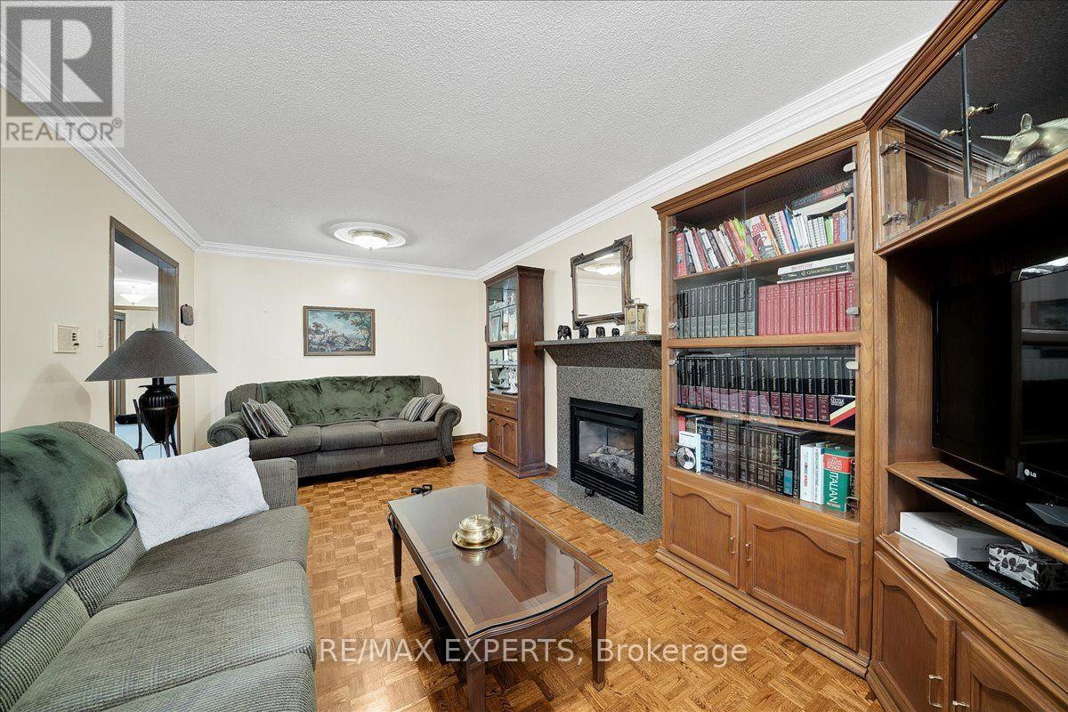 5 Jordana Drive, Markham, Ontario  L3S 3C2 - Photo 18 - N13715778