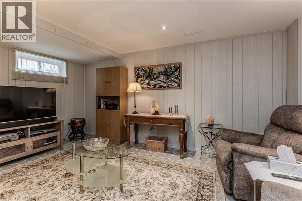 1526 Westminster Place, Burlington, Ontario  L7P 2B5 - Photo 21 - 40858531
