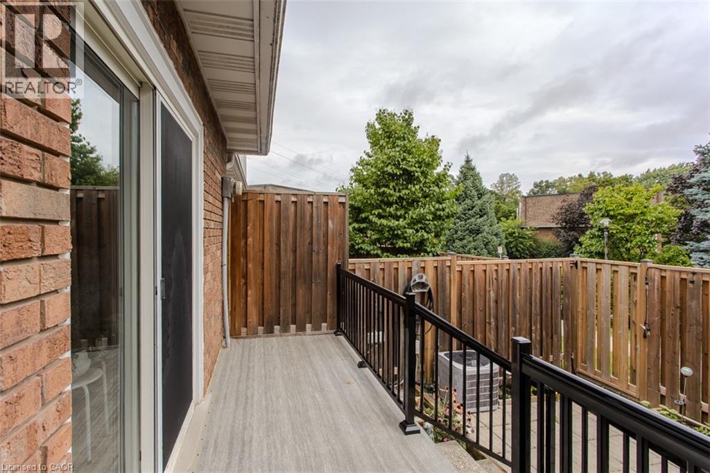 1526 Westminster Place, Burlington, Ontario  L7P 2B5 - Photo 26 - 40858531