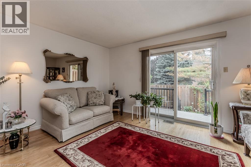 1526 Westminster Place, Burlington, Ontario  L7P 2B5 - Photo 5 - 40858531