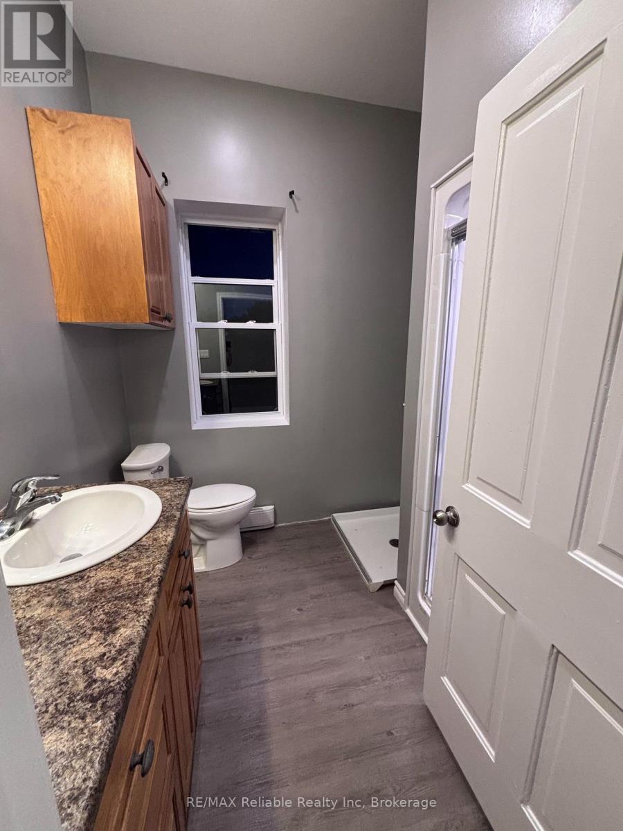 12 Isaac Street, Central Huron, Ontario N0M 1L0 - Photo 5 - X13715696