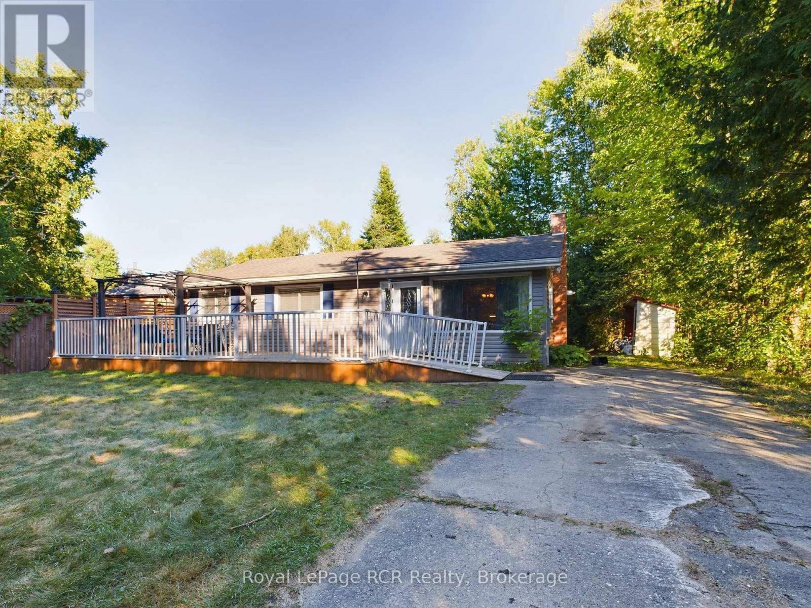 26 Robert Drive, Saugeen Shores, Ontario  N0H 2C5 - Photo 2 - X13715706