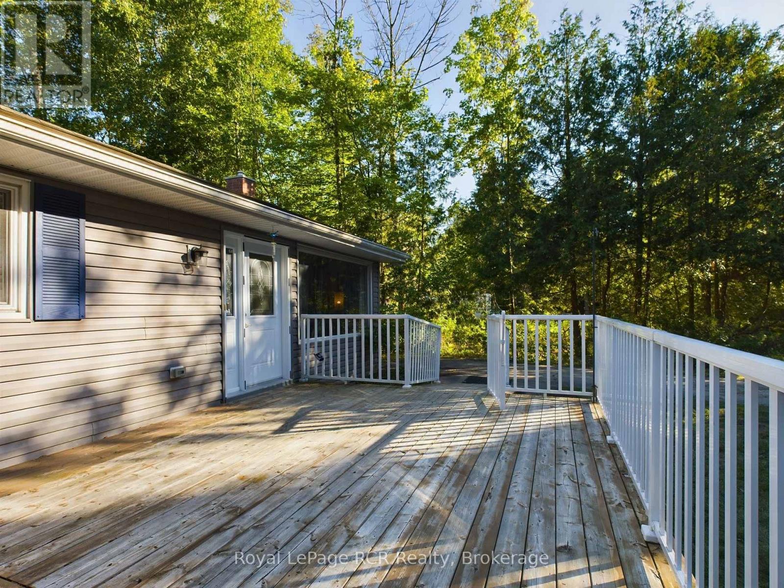 26 Robert Drive, Saugeen Shores, Ontario  N0H 2C5 - Photo 3 - X13715706