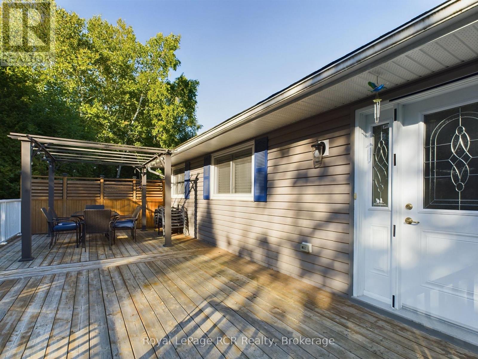 26 Robert Drive, Saugeen Shores, Ontario  N0H 2C5 - Photo 4 - X13715706