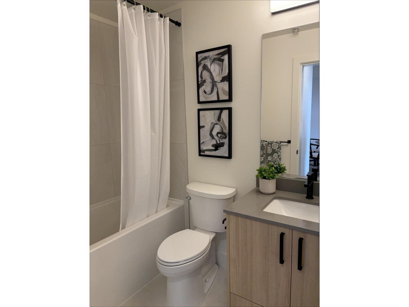 104 10065 133 Street, Surrey, British Columbia  V3T 3Y6 - Photo 6 - R3158616