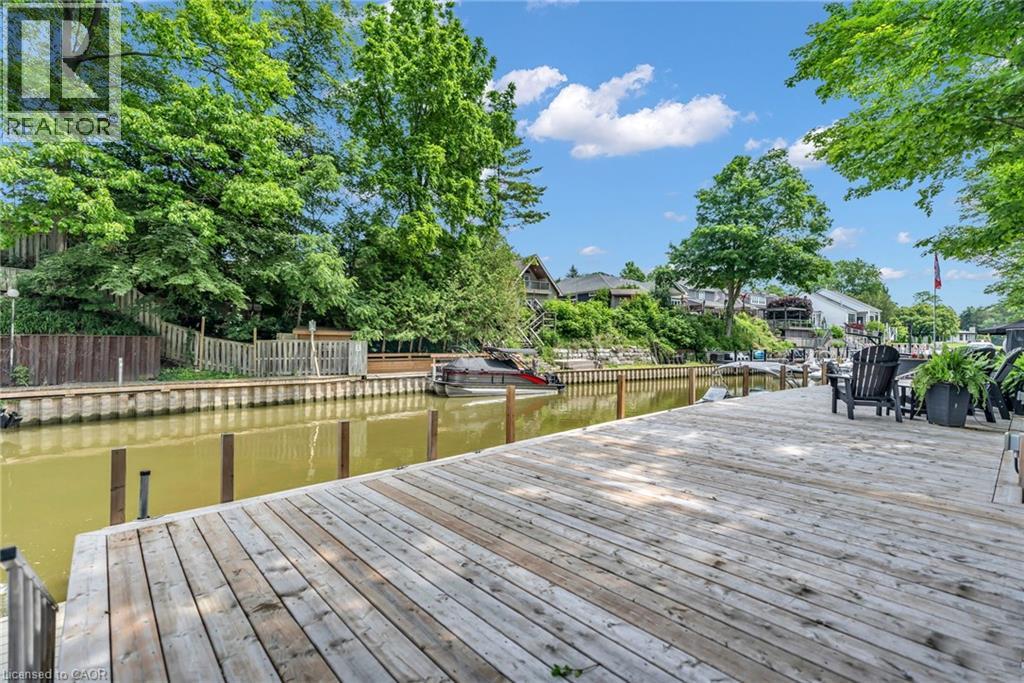 85 Gill Road, Grand Bend, Ontario  N0M 1T0 - Photo 43 - 40845211