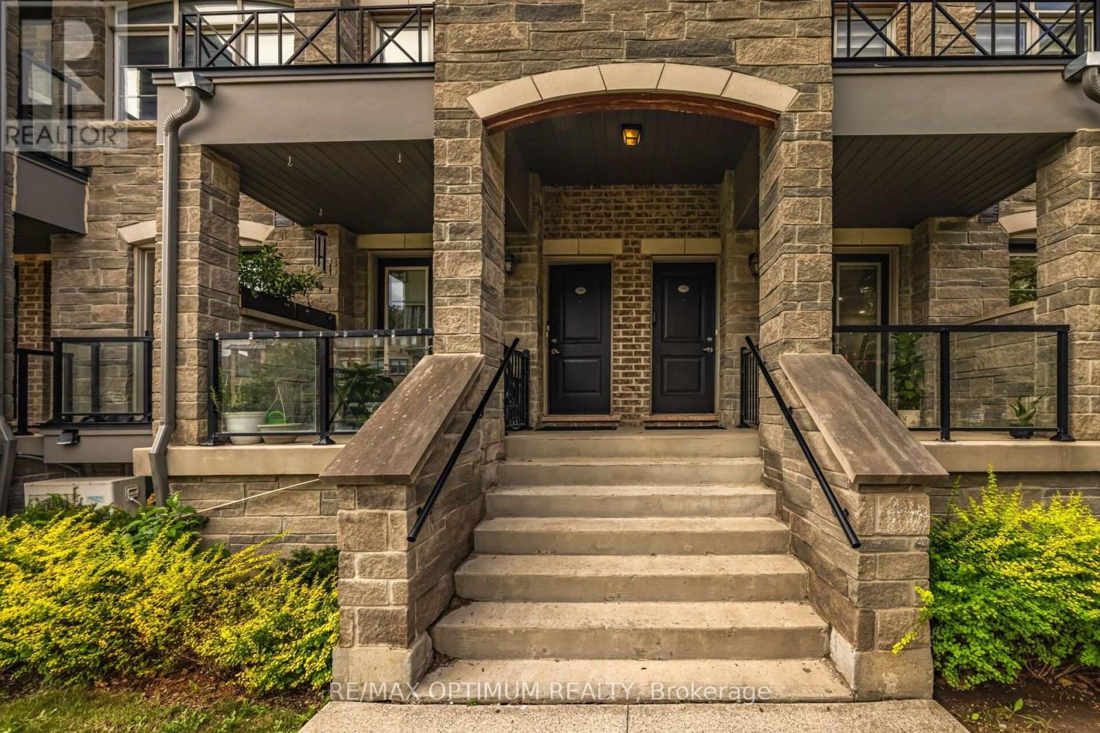 160 - 200 Veterans Drive, Brampton, Ontario  L7A 4S6 - Photo 4 - W13713654
