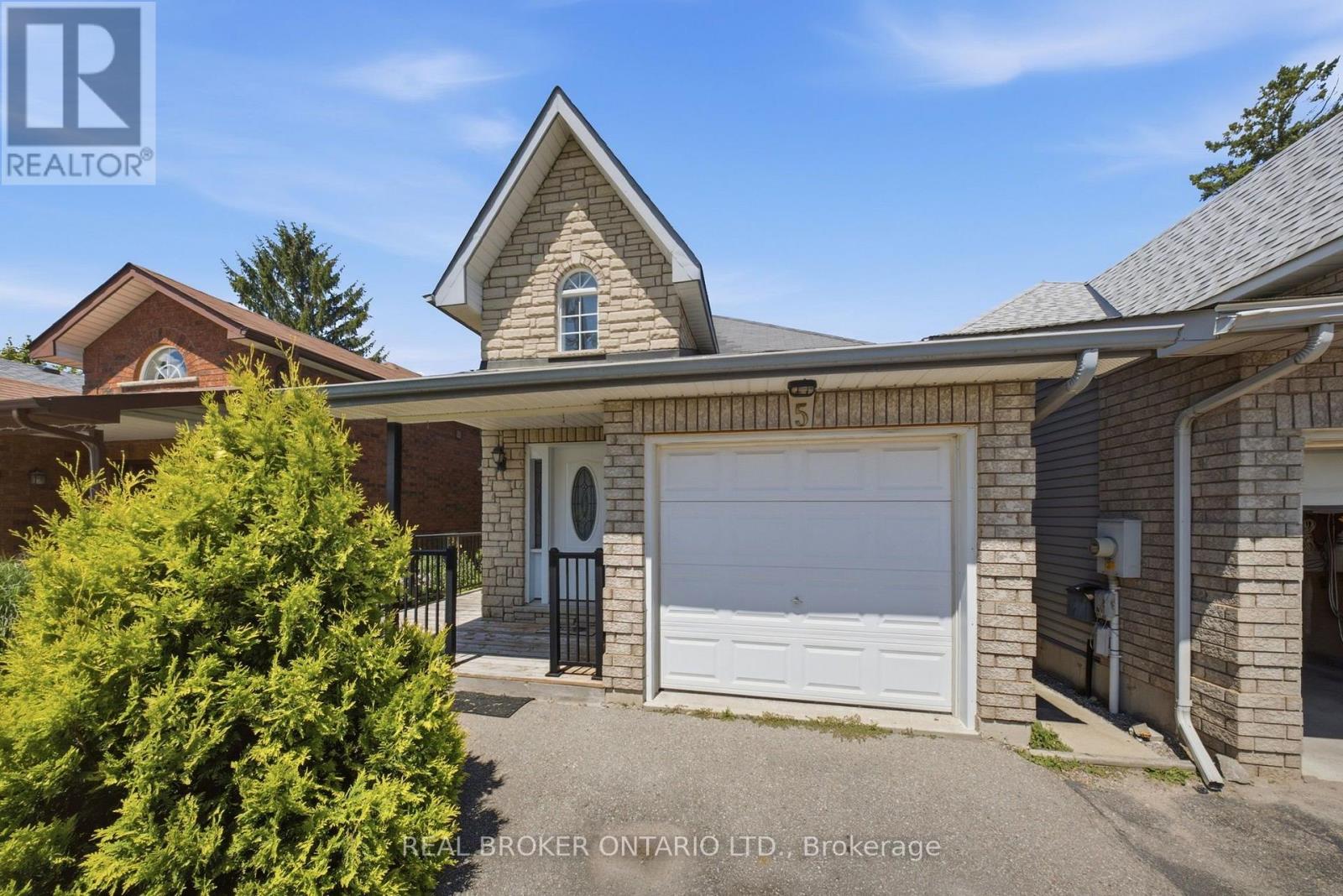 5 John Harvey Street, Uxbridge, Ontario  L9P 1C3 - Photo 3 - N13602496