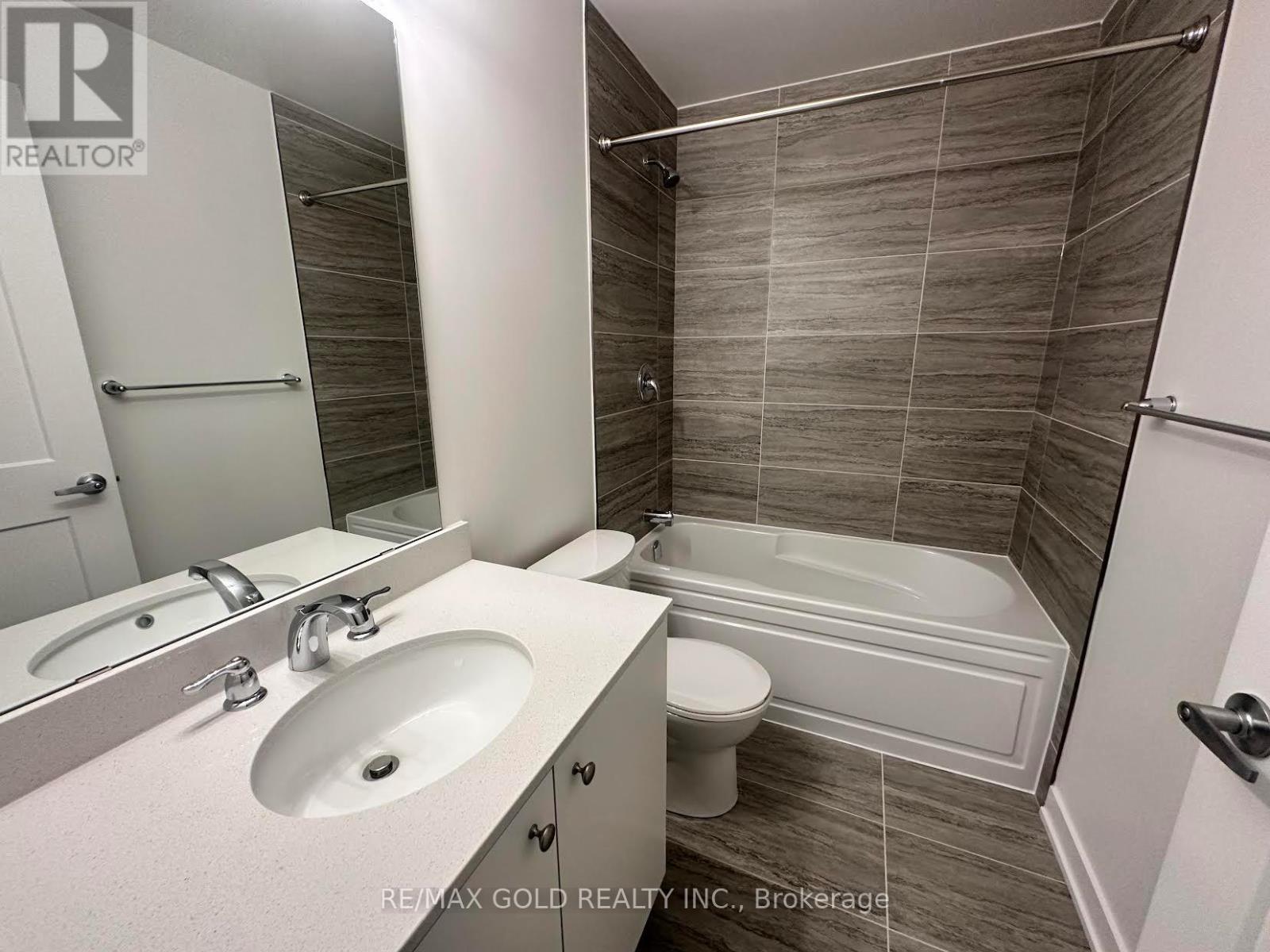 501 - 312 Erb Street, Waterloo, Ontario  N2L 1W3 - Photo 13 - X13715750