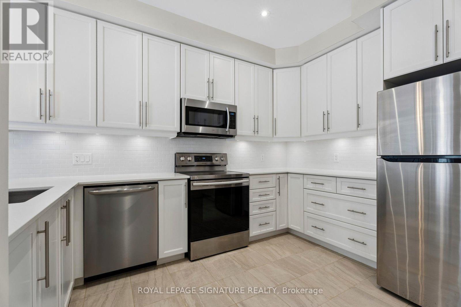 112 - 30 Times Square Boulevard, Hamilton, Ontario  L8J 0L4 - Photo 10 - X13715774