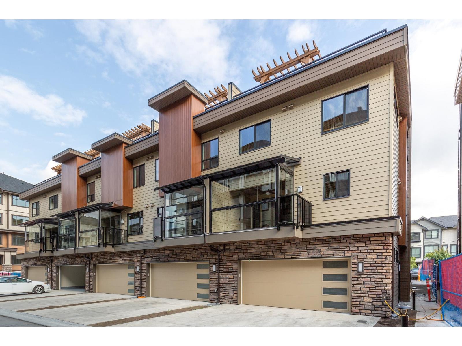 5 8567 204 STREET, Langley, British Columbia
